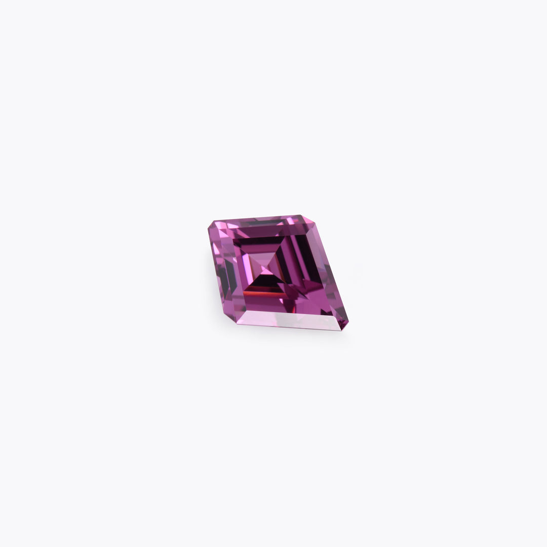 Rhodolite Garnet #616097